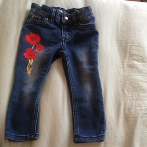 Flower embroidered jeans